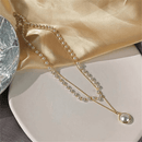 Colar Duplo com Pingente de Pérola e Contas Douradas